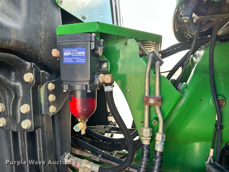 image for item EH0249 2018 John Deere 9470R Scraper Special 4WD tractor