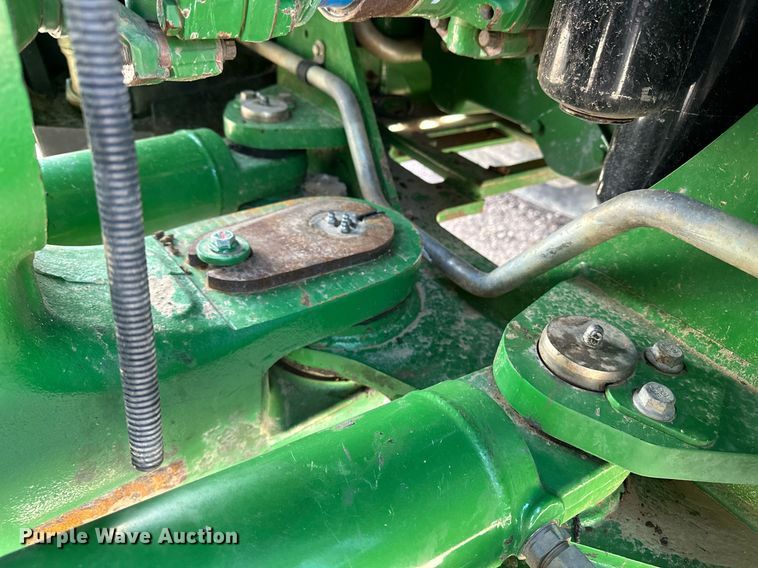 image for item EH0249 2018 John Deere 9470R Scraper Special 4WD tractor