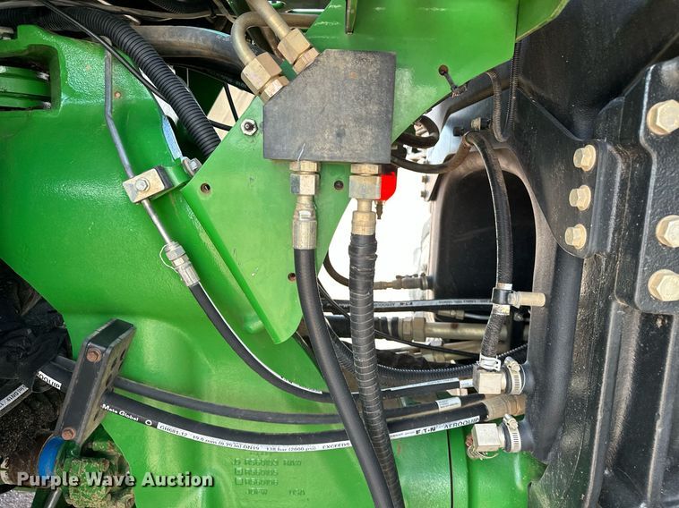 image for item EH0249 2018 John Deere 9470R Scraper Special 4WD tractor