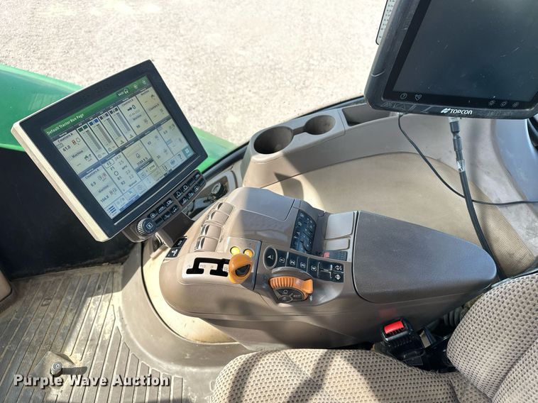 image for item EH0249 2018 John Deere 9470R Scraper Special 4WD tractor