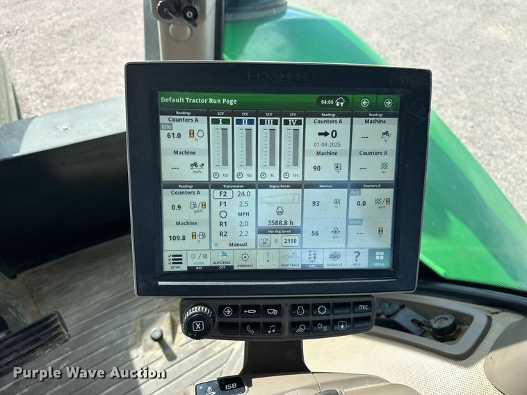 image for item EH0249 2018 John Deere 9470R Scraper Special 4WD tractor