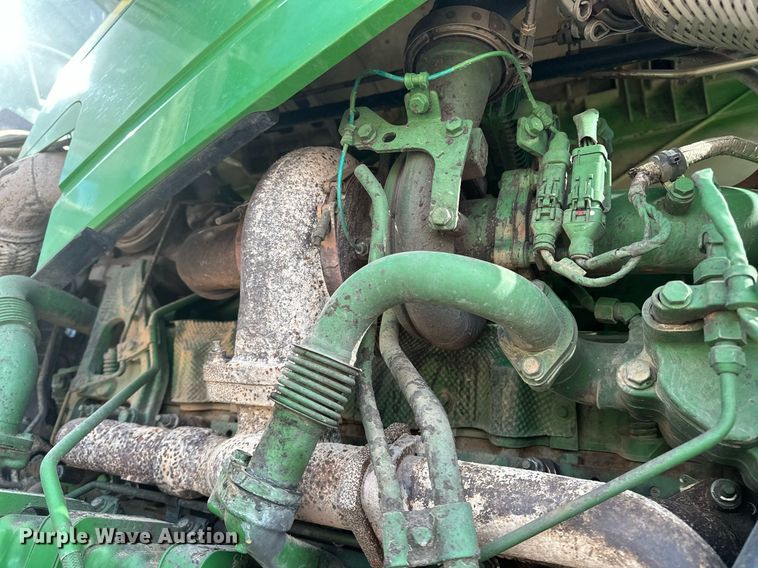 image for item EH0249 2018 John Deere 9470R Scraper Special 4WD tractor