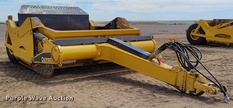 image for item EH0250 2018 John Deere 2010E scraper