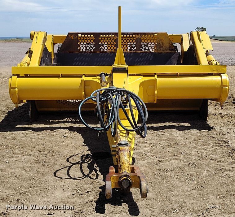 image for item EH0251 2008 John Deere 1810E scraper