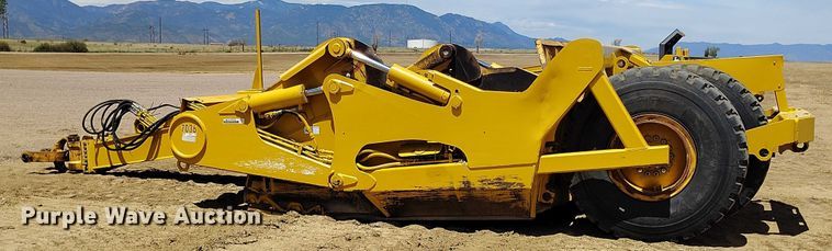 image for item EH0251 2008 John Deere 1810E scraper