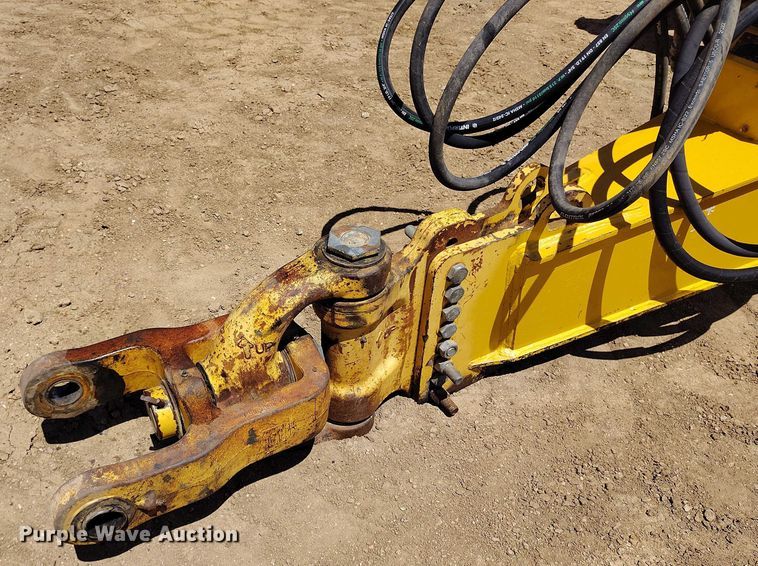 image for item EH0251 2008 John Deere 1810E scraper