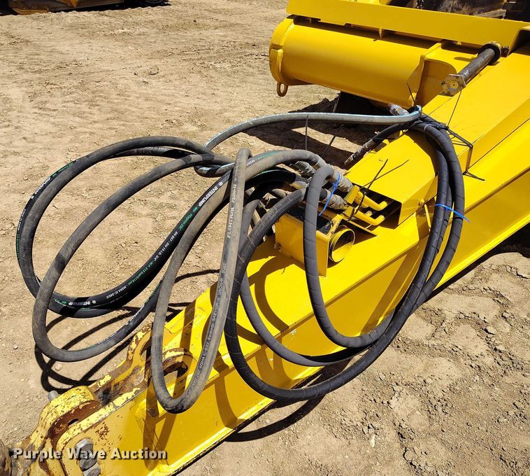 image for item EH0251 2008 John Deere 1810E scraper