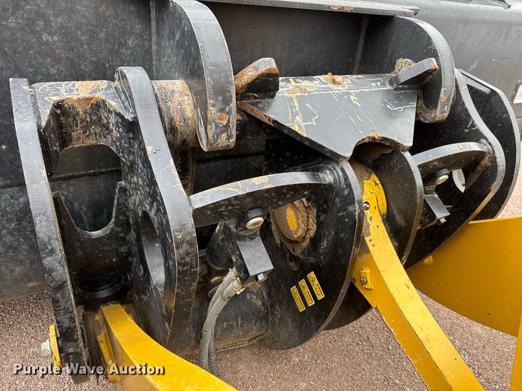 image for item EH0252 2023 Caterpillar 950M wheel loader