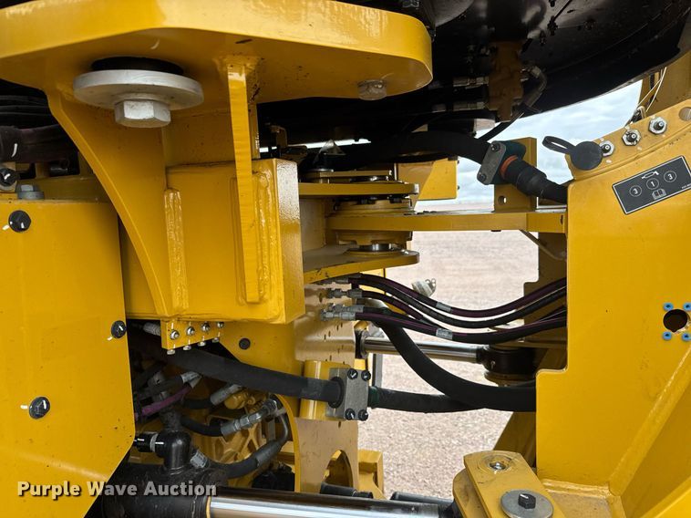 image for item EH0252 2023 Caterpillar 950M wheel loader