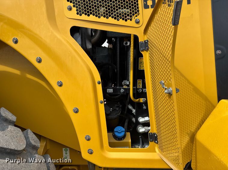 image for item EH0252 2023 Caterpillar 950M wheel loader