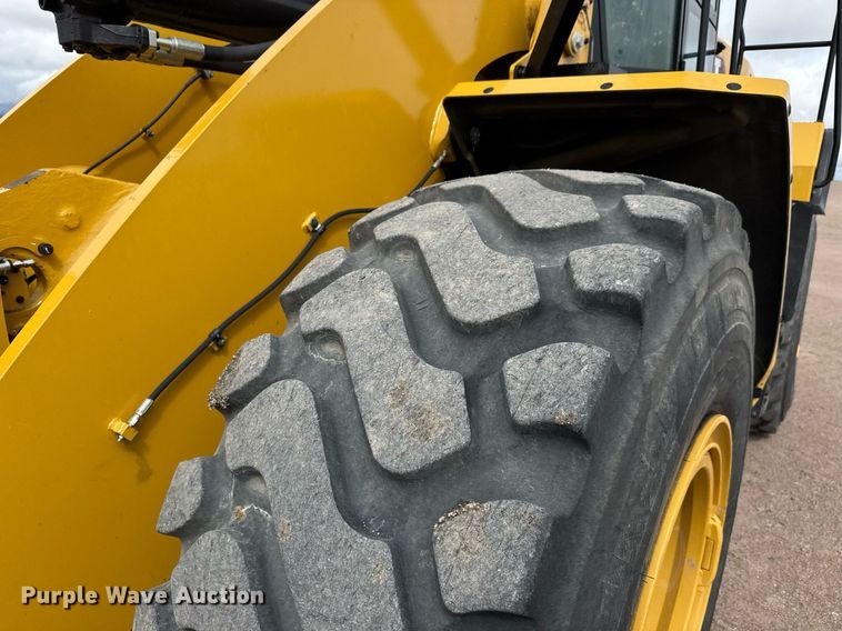 image for item EH0252 2023 Caterpillar 950M wheel loader