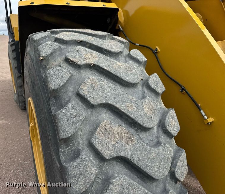 image for item EH0252 2023 Caterpillar 950M wheel loader