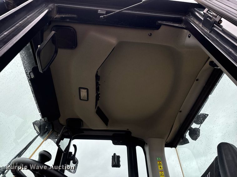 image for item EH0253 2019 Caterpillar CS56B single drum vibratory roller