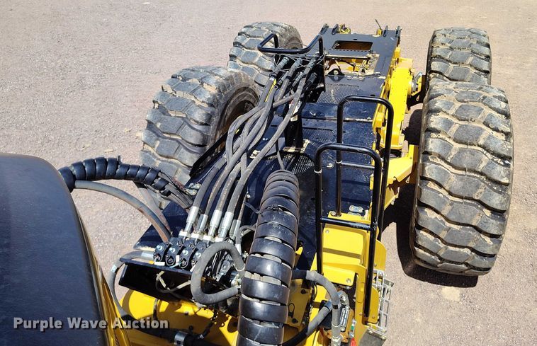 image for item EH0255 2023 Caterpillar 745 articulated scraper truck