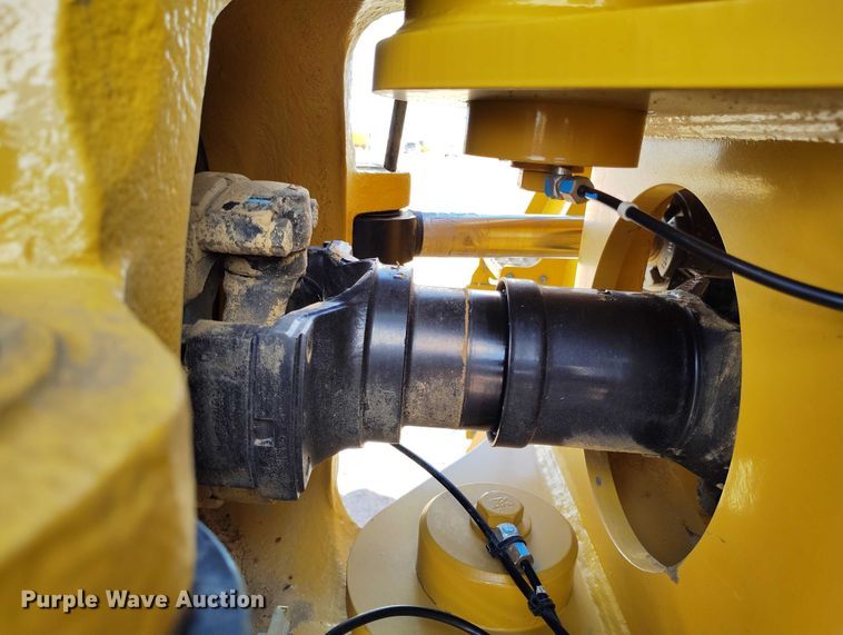 image for item EH0255 2023 Caterpillar 745 articulated scraper truck