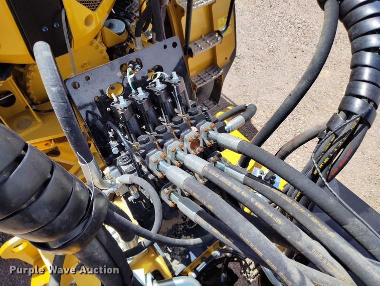 image for item EH0255 2023 Caterpillar 745 articulated scraper truck