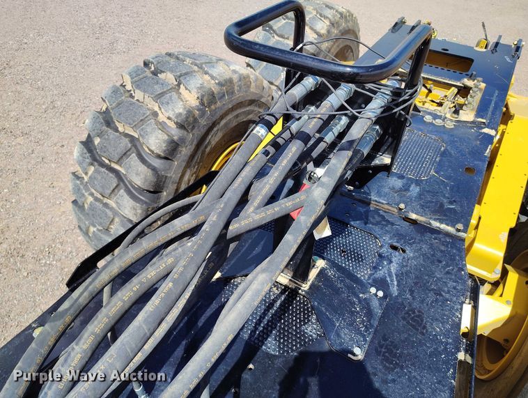 image for item EH0255 2023 Caterpillar 745 articulated scraper truck