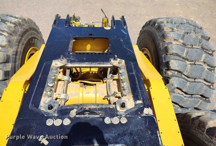 image for item EH0255 2023 Caterpillar 745 articulated scraper truck