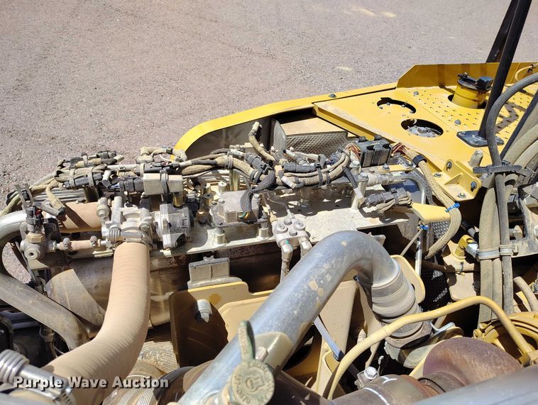 image for item EH0255 2023 Caterpillar 745 articulated scraper truck