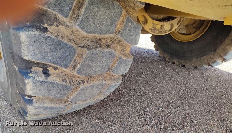 image for item EH0255 2023 Caterpillar 745 articulated scraper truck