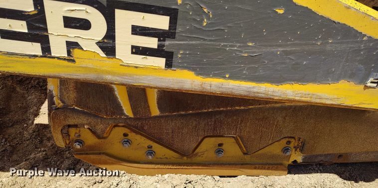 image for item EH0256 2018 John Deere 2010E scraper