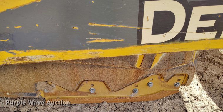 image for item EH0256 2018 John Deere 2010E scraper