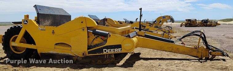 image for item EH0257 2018 John Deere 2010DE scraper