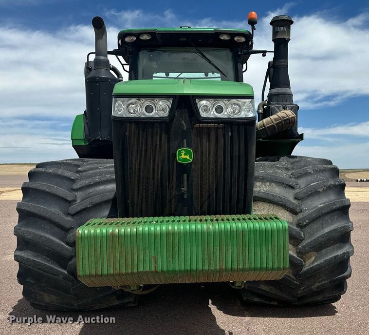 image for item EH0258 2017 John Deere 9470R Scraper Special 4WD tractor