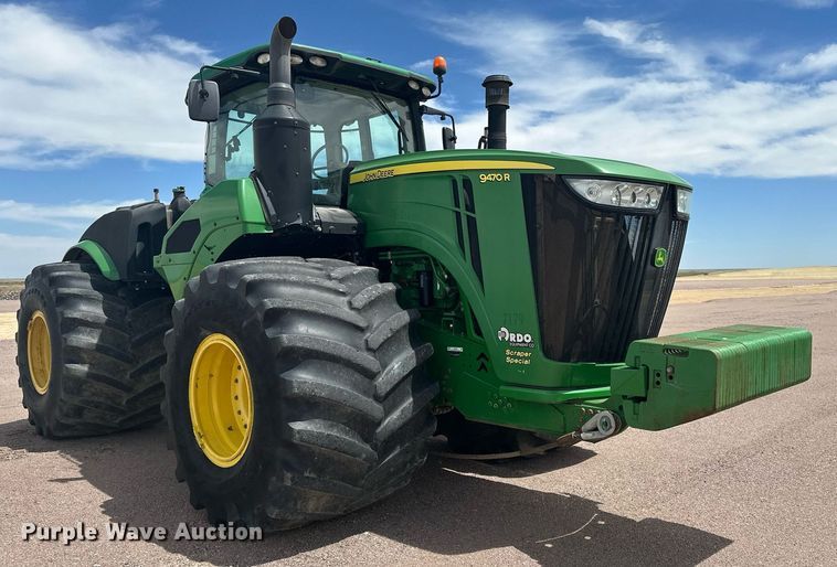 image for item EH0258 2017 John Deere 9470R Scraper Special 4WD tractor