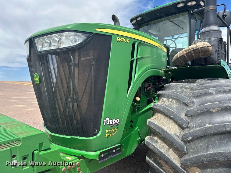 image for item EH0258 2017 John Deere 9470R Scraper Special 4WD tractor