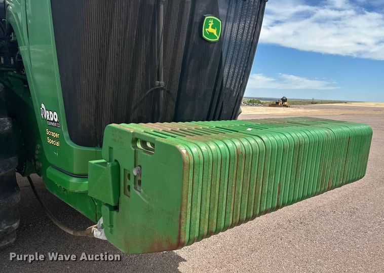 image for item EH0258 2017 John Deere 9470R Scraper Special 4WD tractor