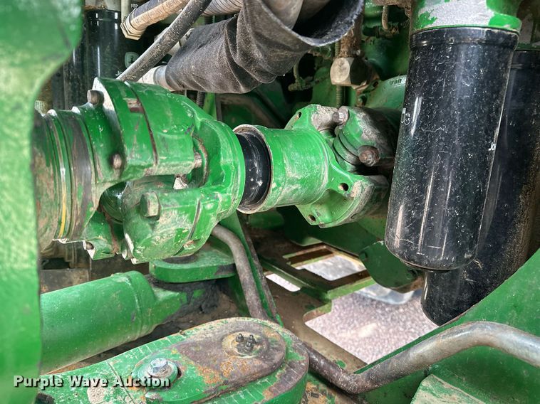 image for item EH0258 2017 John Deere 9470R Scraper Special 4WD tractor