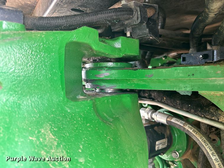 image for item EH0258 2017 John Deere 9470R Scraper Special 4WD tractor