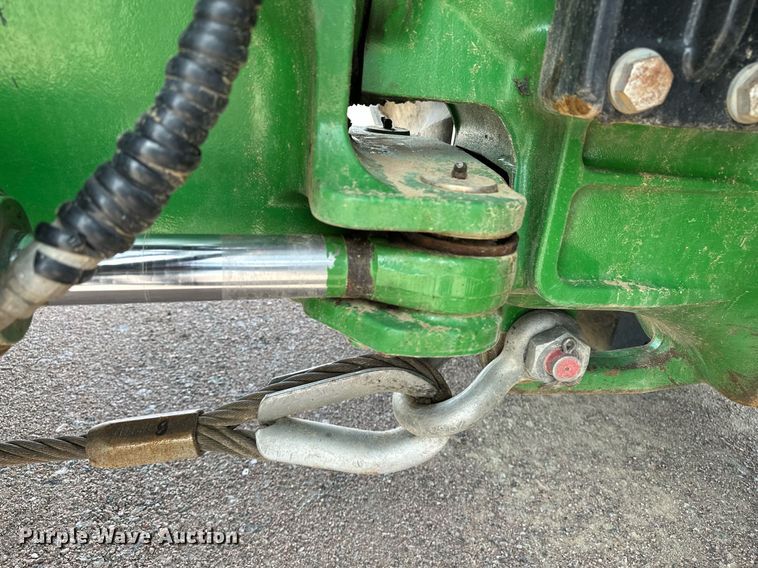 image for item EH0258 2017 John Deere 9470R Scraper Special 4WD tractor