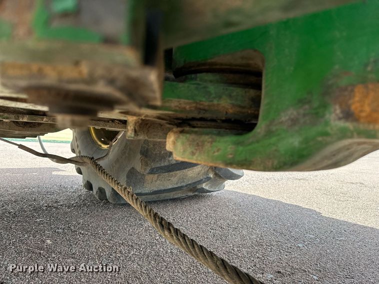 image for item EH0258 2017 John Deere 9470R Scraper Special 4WD tractor