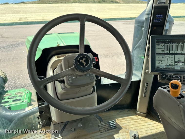 image for item EH0258 2017 John Deere 9470R Scraper Special 4WD tractor