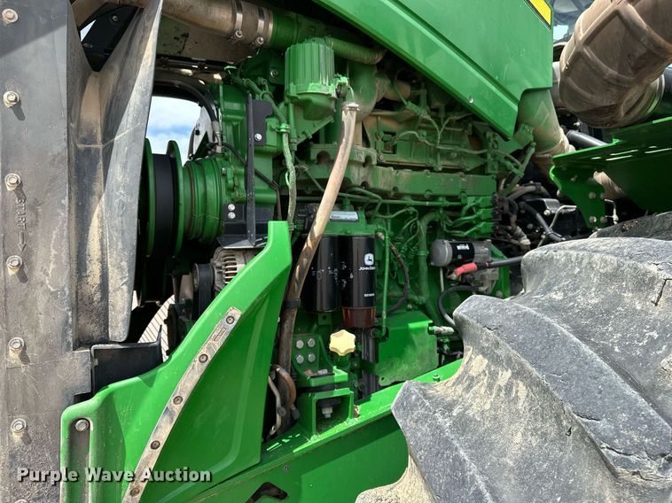 image for item EH0258 2017 John Deere 9470R Scraper Special 4WD tractor