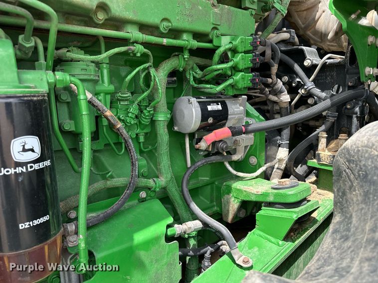 image for item EH0258 2017 John Deere 9470R Scraper Special 4WD tractor