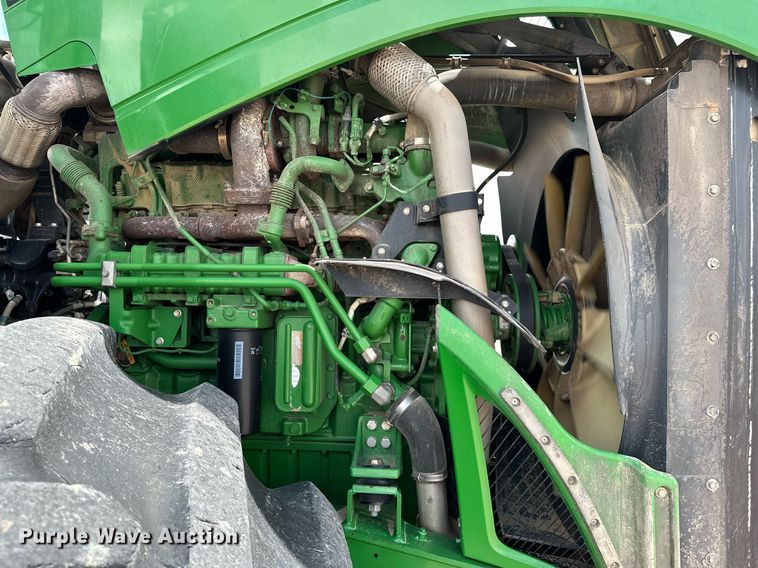 image for item EH0258 2017 John Deere 9470R Scraper Special 4WD tractor