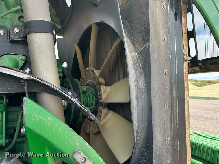 image for item EH0258 2017 John Deere 9470R Scraper Special 4WD tractor