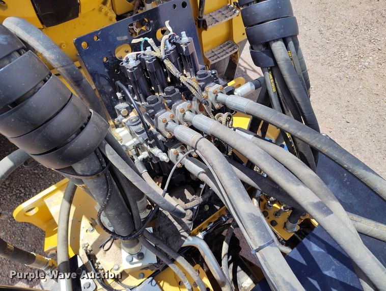 image for item EH0259 2024 Caterpillar 745 articulated scraper truck