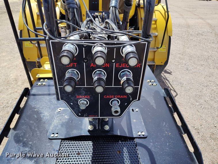 image for item EH0259 2024 Caterpillar 745 articulated scraper truck