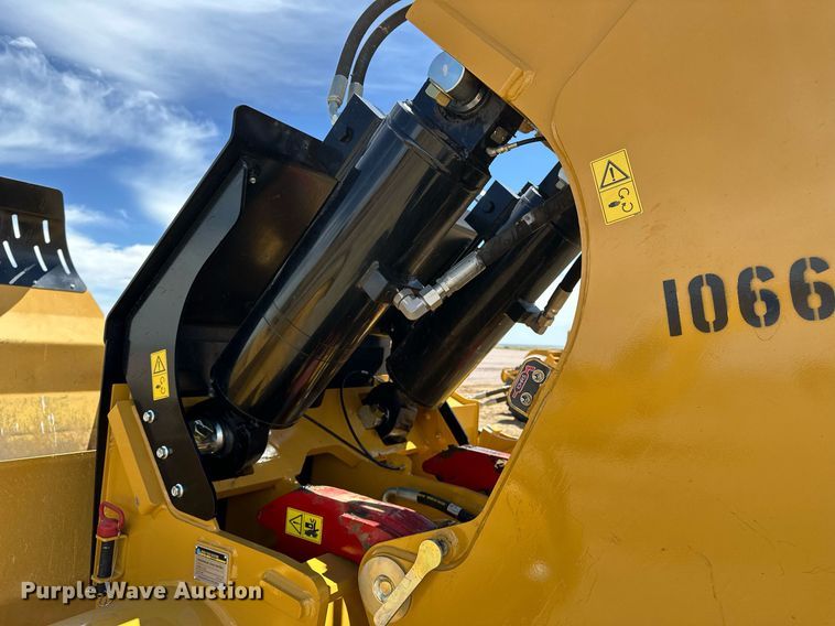 image for item EH0260 2024 MTS 23-28XL scraper