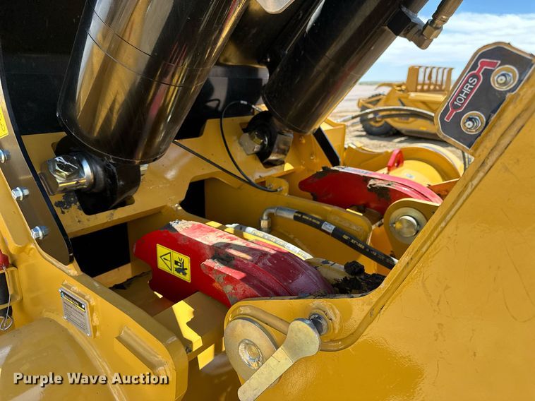 image for item EH0260 2024 MTS 23-28XL scraper