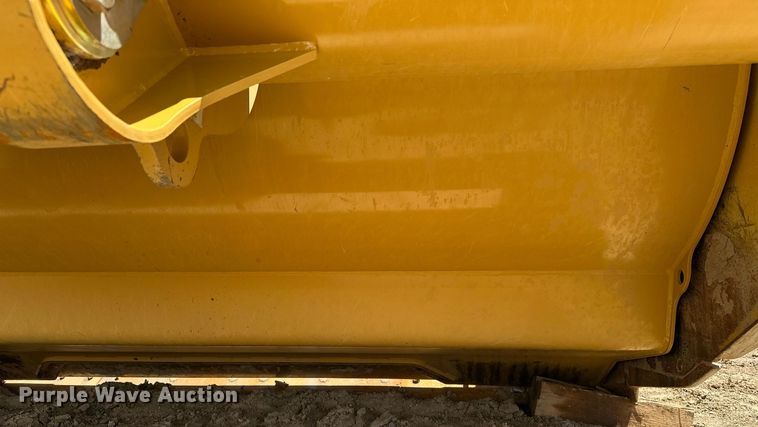 image for item EH0260 2024 MTS 23-28XL scraper