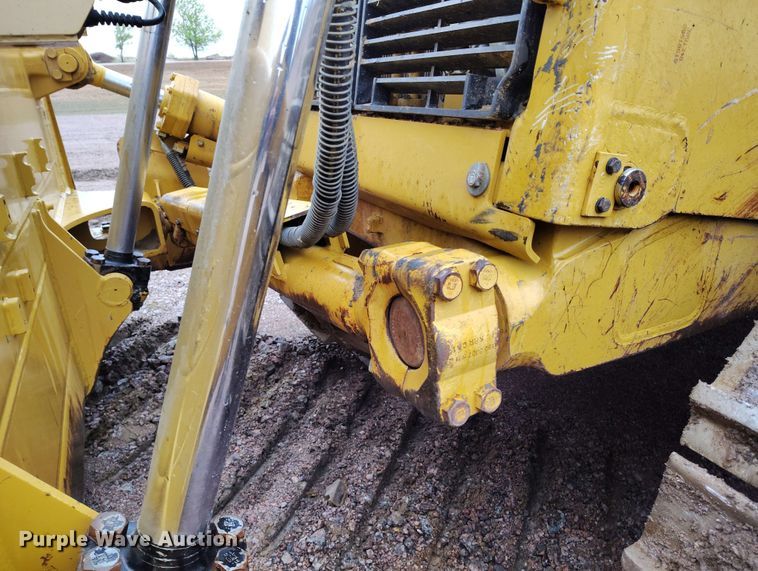 image for item EH0261 2018 Caterpillar D8T dozer