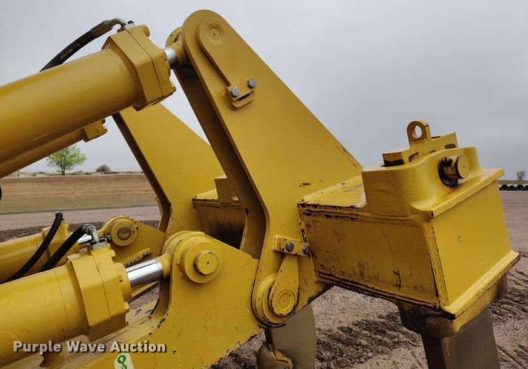 image for item EH0261 2018 Caterpillar D8T dozer