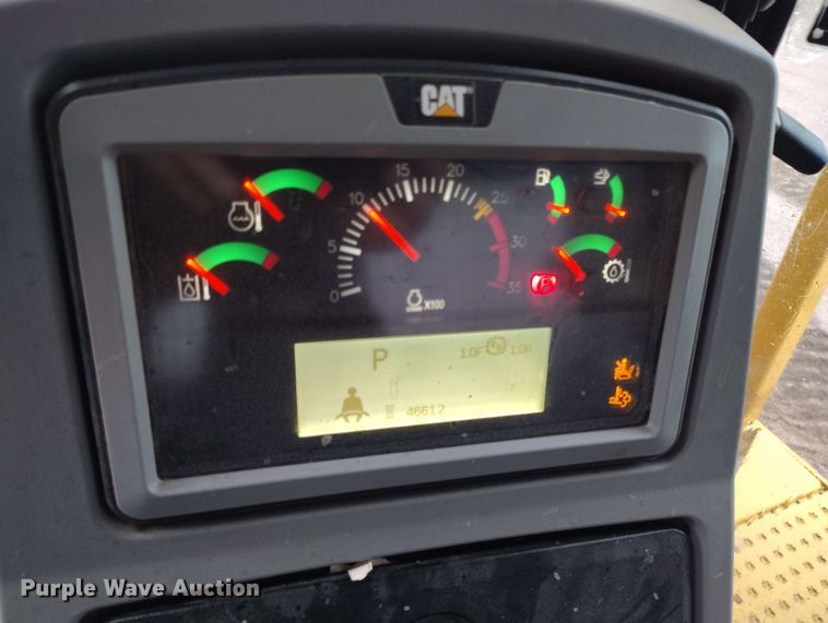 image for item EH0261 2018 Caterpillar D8T dozer