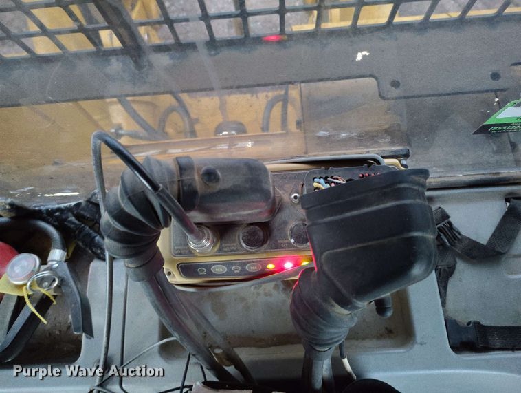 image for item EH0261 2018 Caterpillar D8T dozer