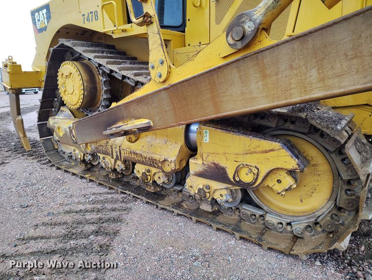 image for item EH0261 2018 Caterpillar D8T dozer